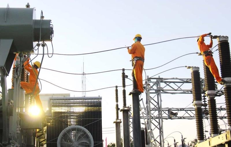 Electricity consumption hits new record in June