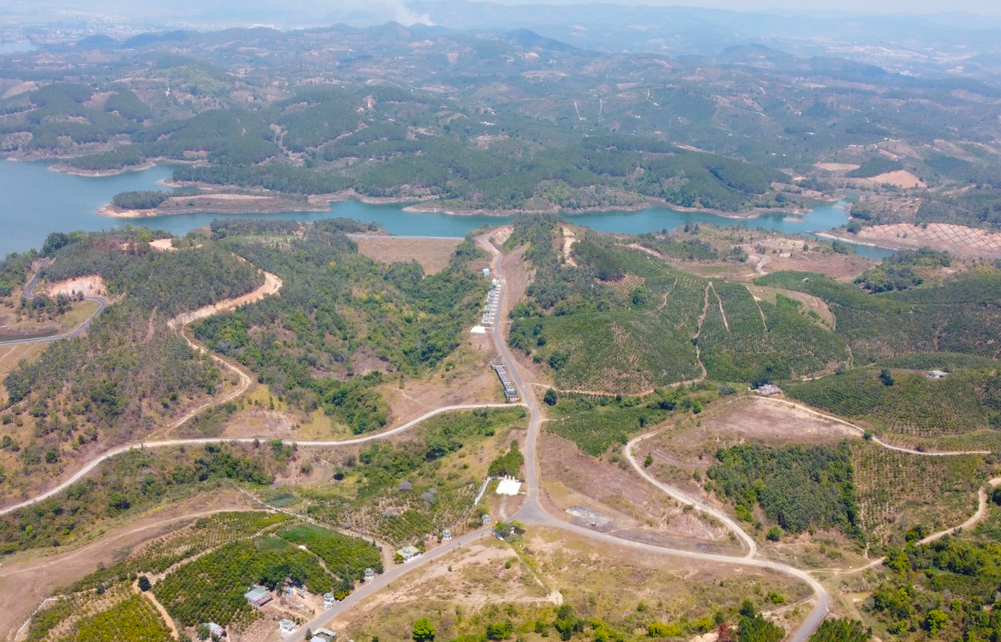 Dự án khu đô thị Đại Ninh gần như bao trọn hồ Đại Ninh, huyện Đức Trọng, tỉnh Lâm Đồng.