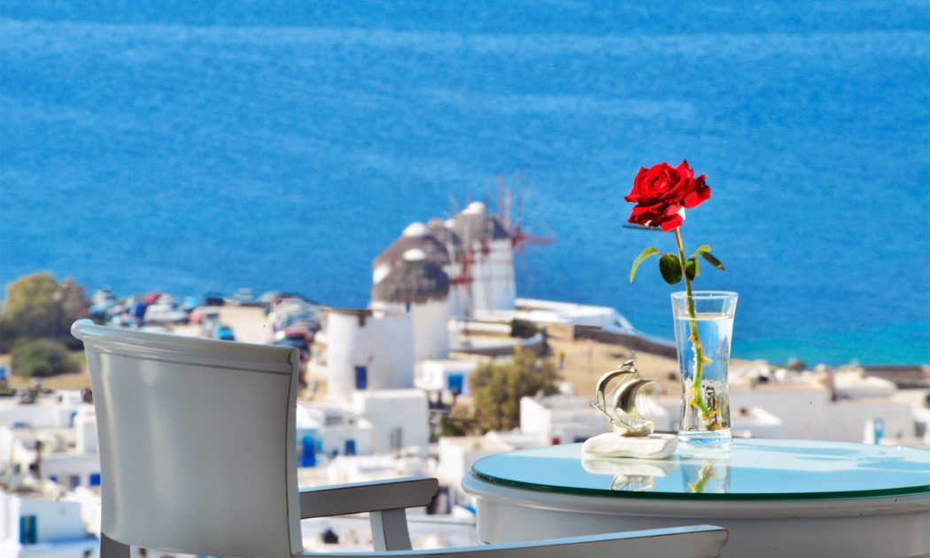 Một góc Địa Trung Hải tại Hermes Mykonos Hotel (Hy Lạp).