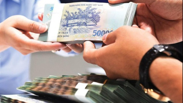 Từ 1/7, điều chỉnh lương cơ sở lên mức 2,34 triệu đồng/tháng 