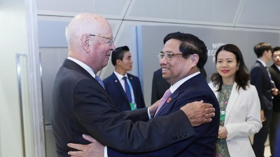 PM meets with WEF Founder and Executive Chairman
