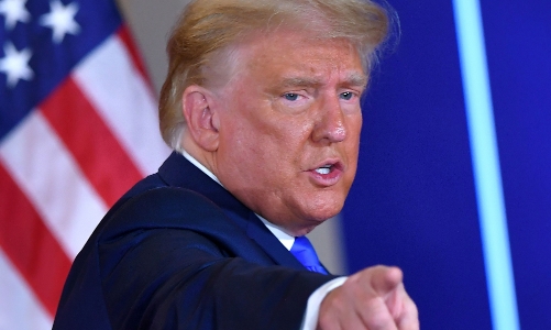 16 nhà kinh tế học đạt giải Nobel cảnh báo “lạm phát bùng lại” nếu ông Trump tái đắc cử