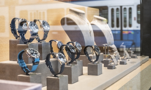 Ngành công nghiệp đồng hồ Thụy Sĩ sẽ “lao đao” đến hết năm 2024?