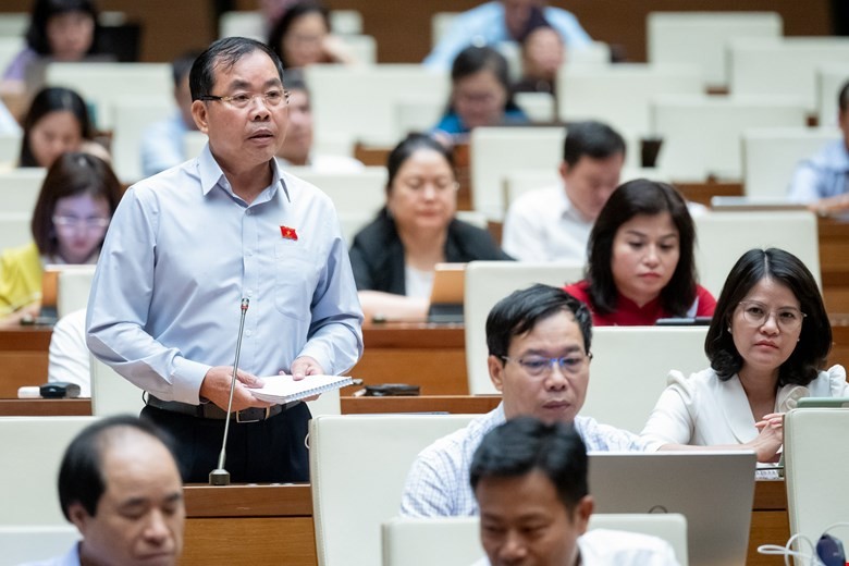 Đại biểu Nguyễn Quang Huân, đoàn Bình Dương. Ảnh: Quochoi.