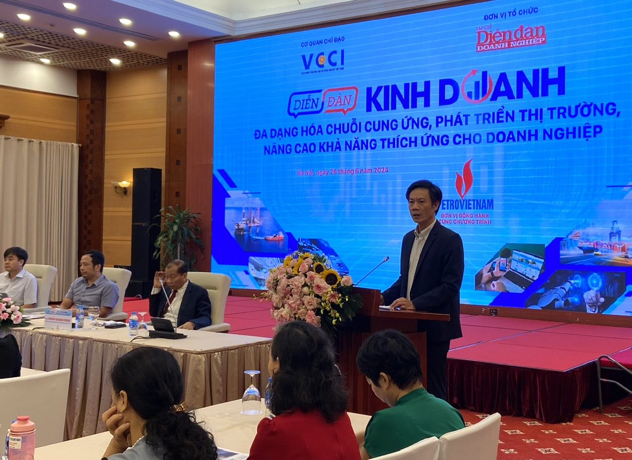 Ông Lê Duy Bình, Giám đốc điều hành Economica Vietnam: 