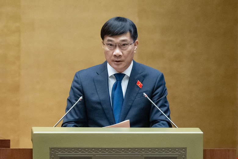 Ủy viên Ủy ban Thường vụ Quốc hội, Chủ nhiệm Ủy ban Kinh tế của Quốc hội tbáo cáo giải trình, tiếp thu, chỉnh lý dự thảo Luật sửa đổi bổ sung một số điều của Luật Đấu giá tài sản.