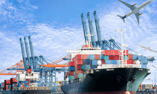 Xuất nhập khẩu đạt trên 336 tỷ USD, cán cân thương mại nghiêng về xuất siêu