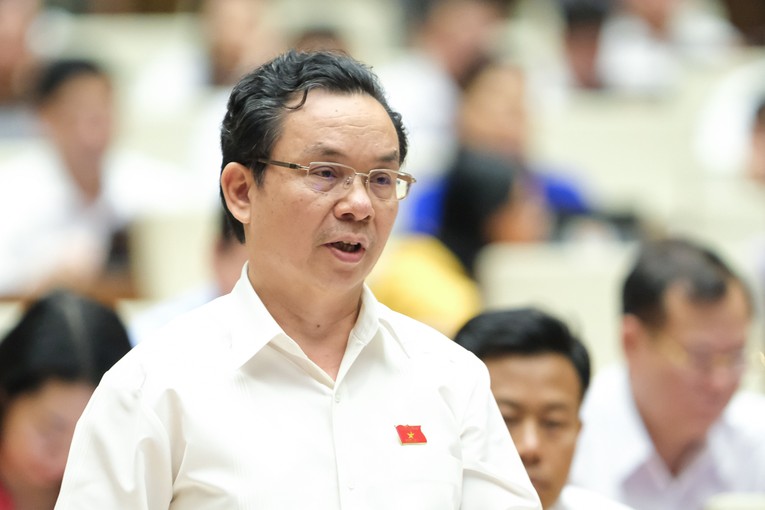 Đại biểu Hoàng Văn Cường - Ảnh: Quochoi.vn