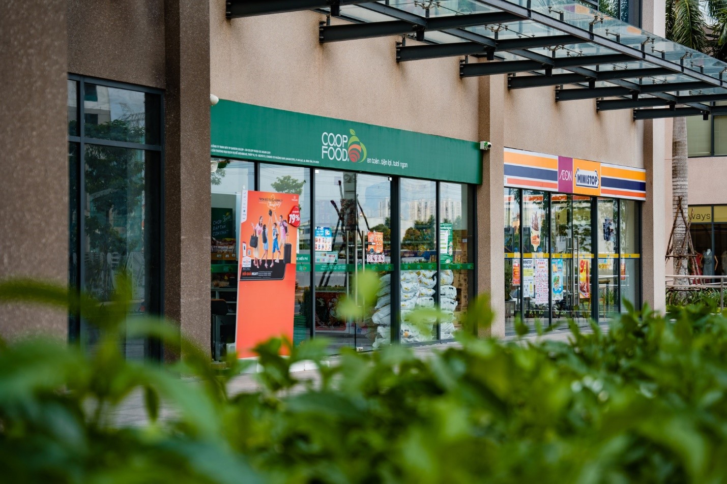 C&aacute;c tiện &iacute;ch phục vụ nhu cầu sinh hoạt thường nhật, l&agrave;m việc, vui chơi của cư d&acirc;n li&ecirc;n tục đổ bộ Akari City.