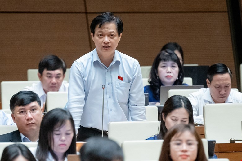 Đại biểu Nguyễn Hải Nam, đoàn Thừa Thiên Huế.