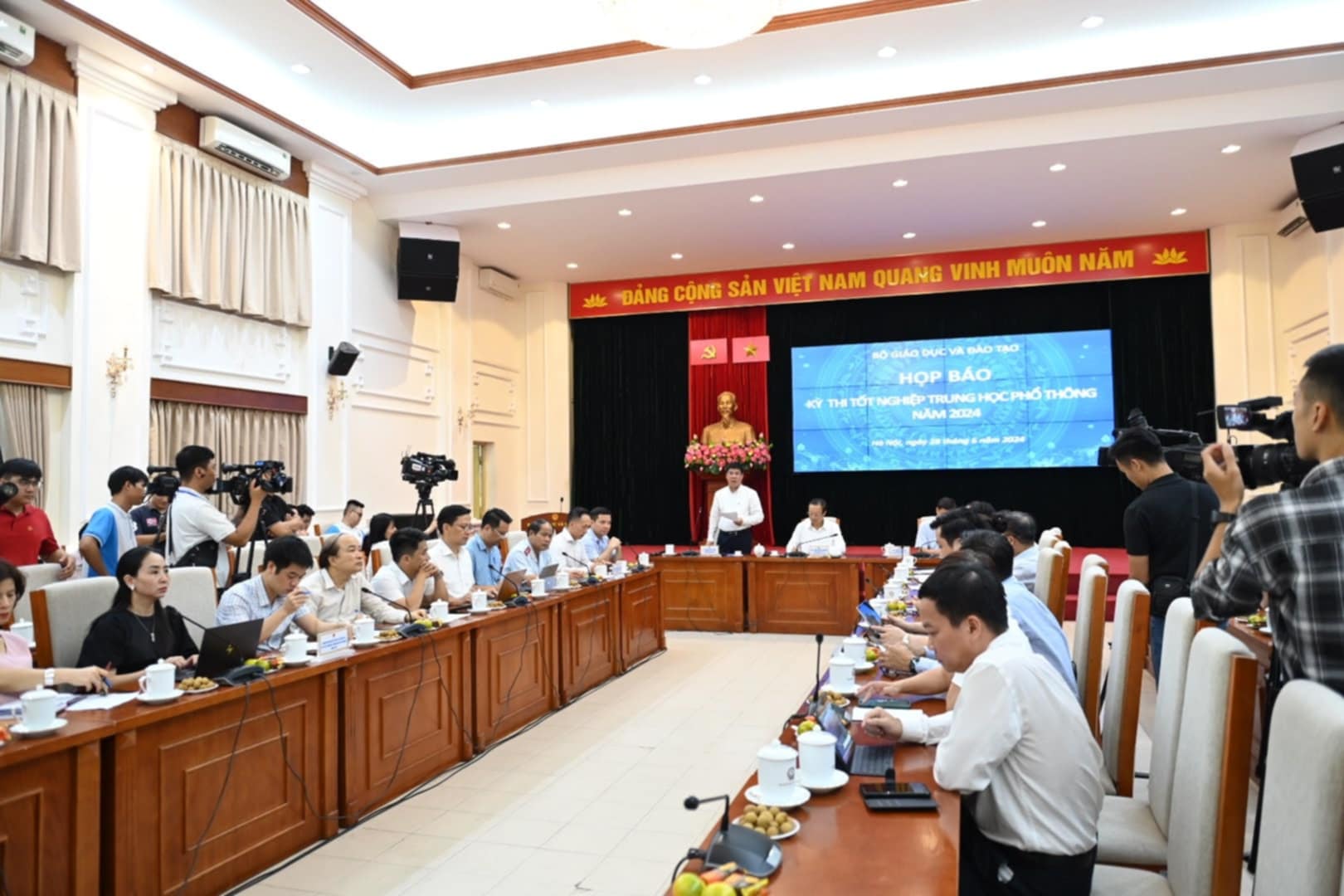 Quang cảnh phiên họp báo chiều 28/6. Ảnh: MOET.