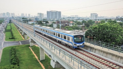 First 600,000 train passes to be issued for metro line in HCM City