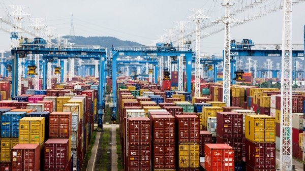 Chuỗi cung ứng toàn cầu lại căng thẳng