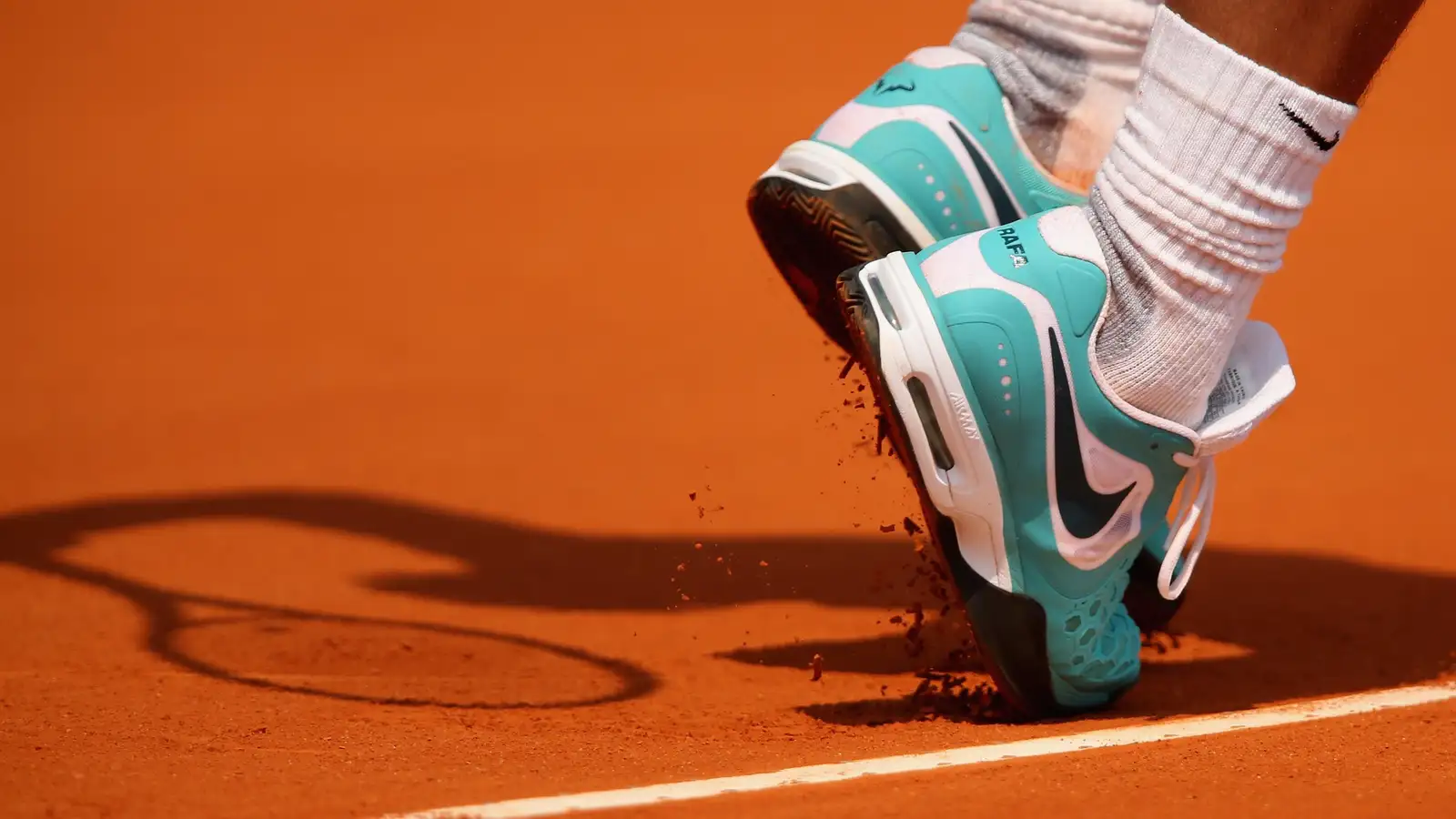 Các ngôi sao thể thao từng dẫn dắt thời hoàng kim của Nike đang dần rời xa sân đấu.