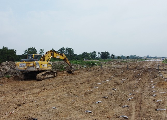 Lĩnh vực giao thông có 58 dự án, chiếm 19,5% kế hoạch vốn đầu tư công năm 2024.