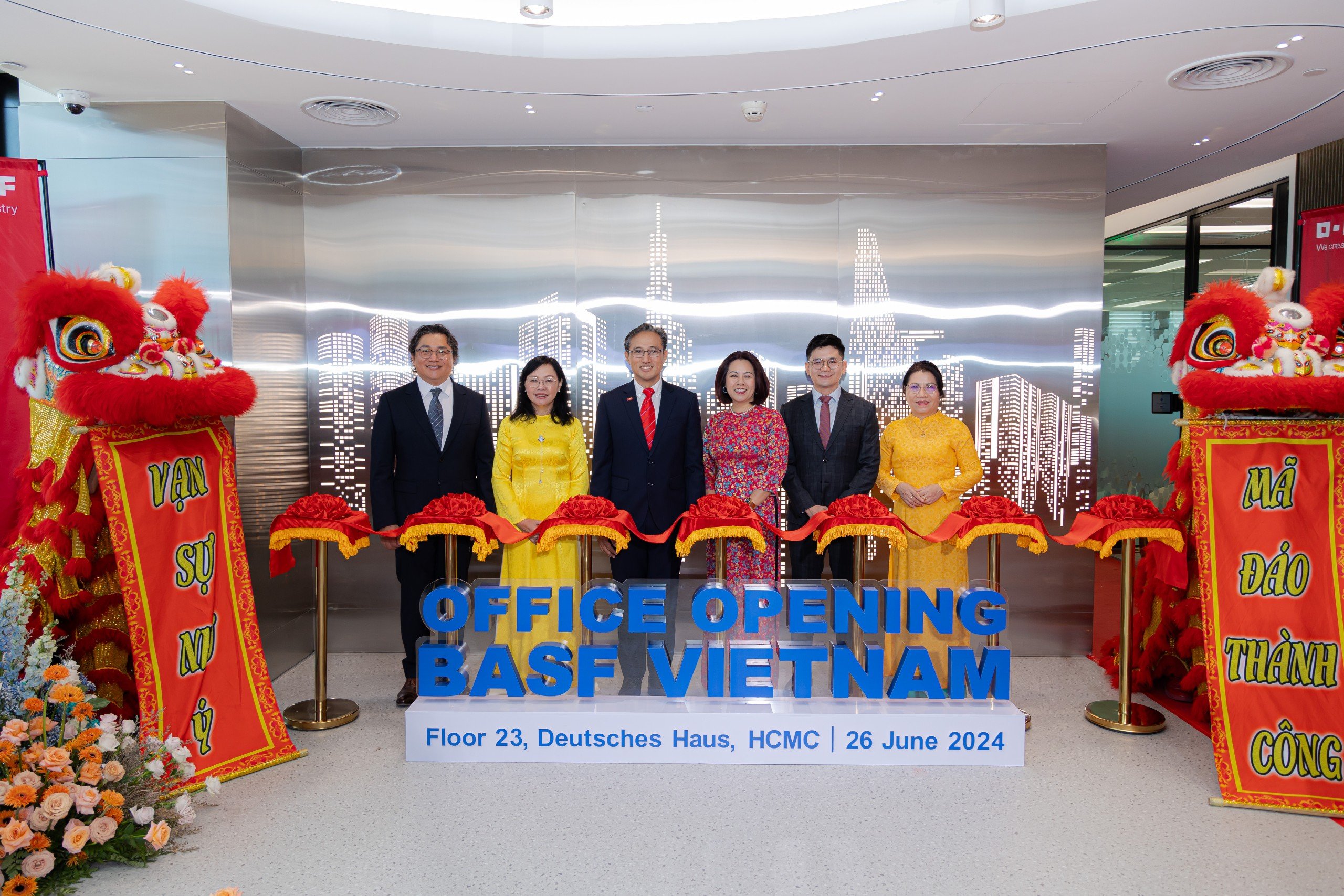 BASF Việt Nam chính thức khai trưởng văn phòng mới tại Deutches Haus Ho Chi Minh City.