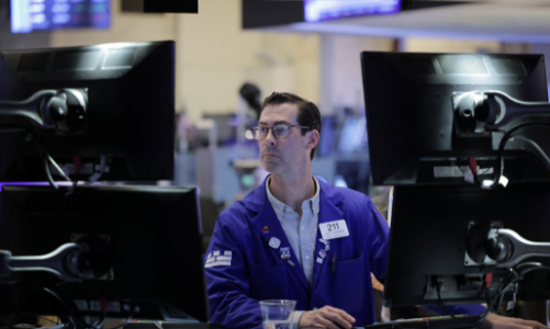 Chứng khoán Mỹ và giá dầu đồng loạt tăng phiên đầu tháng