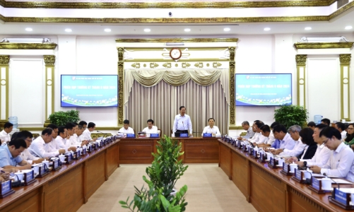 Thành phố Hồ Chí Minh tăng cường tháo gỡ vướng mắc, thúc đẩy tăng trưởng 6 tháng cuối năm