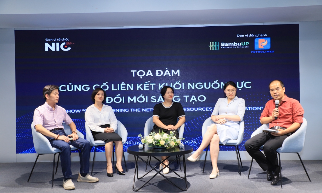 Toàn cảnh Hội thảo “Doanh nghiệp - Viện trường cùng phát triển hệ sinh thái đổi mới sáng tạo”. 
