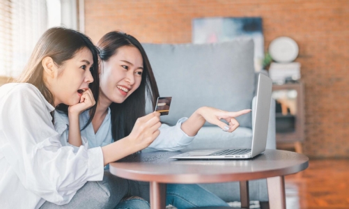 Bảo vệ người tiêu dùng khi chi tiêu trên “chợ mạng”