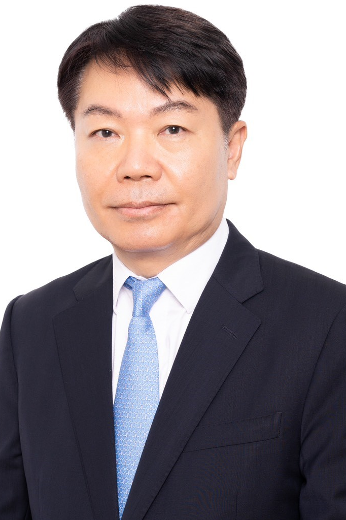 Ông Park Sang-Il, người có hơn 25 năm kinh nghiệm trong lĩnh vực xếp hạng tín dụng doanh nghiệp từ Dịch vụ Nhà đầu tư Hàn Quốc đảm nhiệm chức vụ Giám đốc Xếp hạng Tín dụng của Hana Ratings.