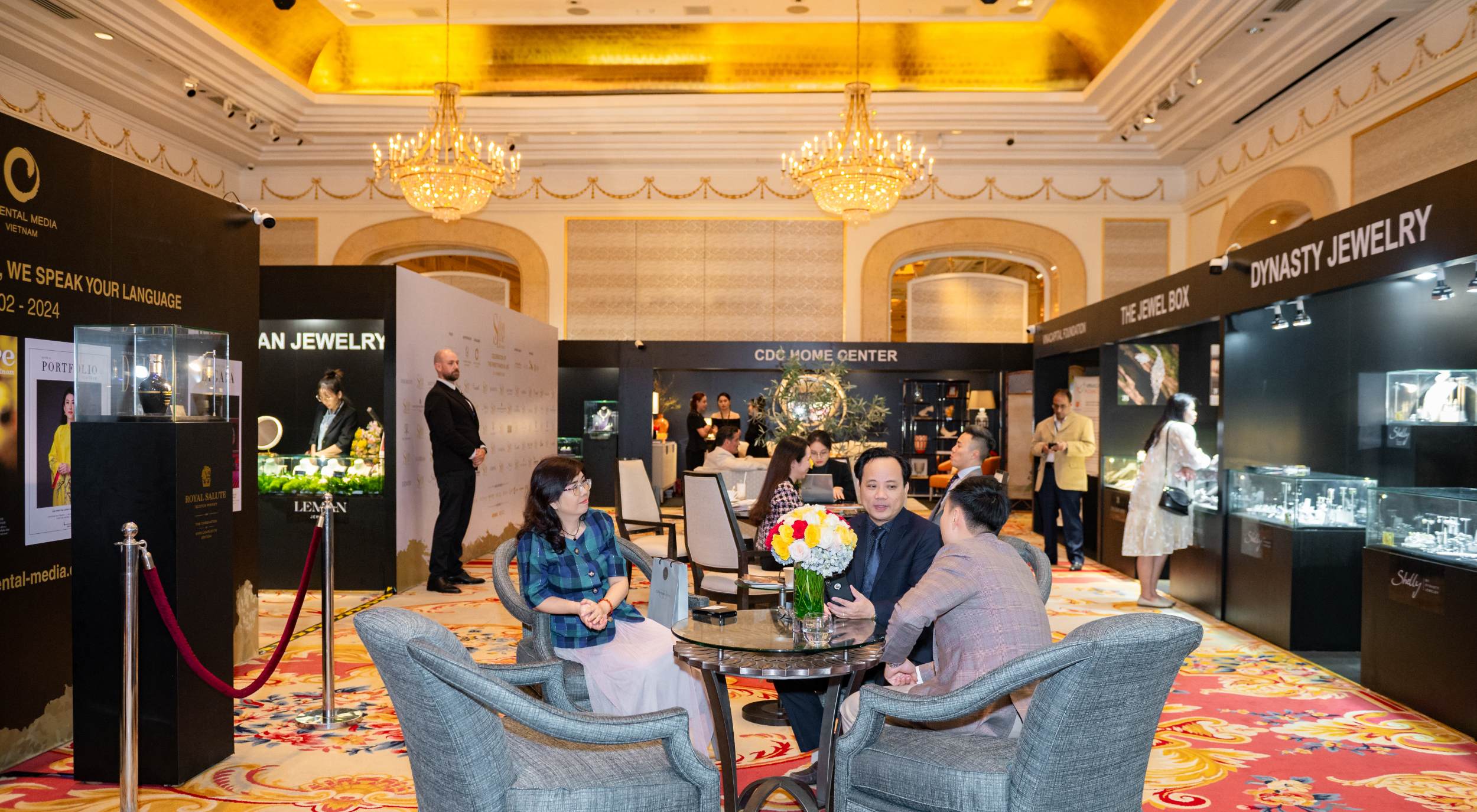 Mô hình marketing 4E bao gồm: Emotion (Cảm xúc), Experience (Trải nghiệm), Engagement (Sự gắn kết) và Exclusivity (Tính độc quyền) đang trở thành xu hướng.