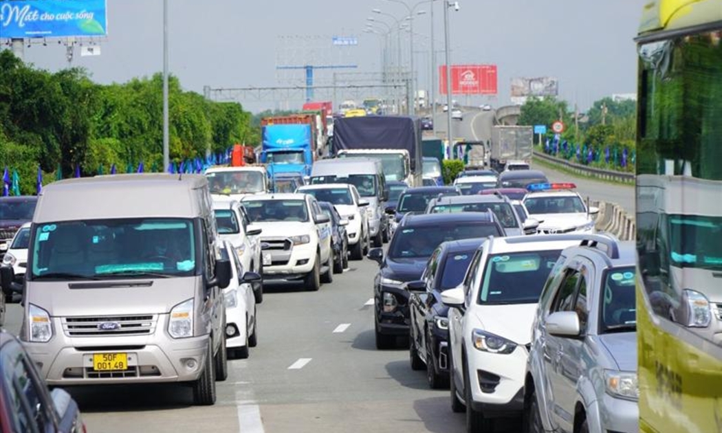 Đoạn TP.HCM - Long Thành hiện trong tình trạng mãn tải, không thể 