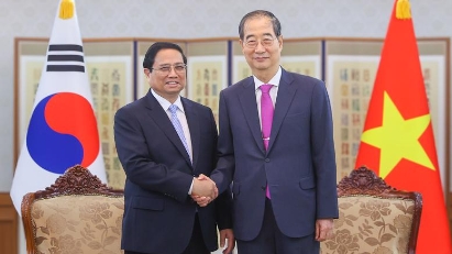 Success of PM Pham Minh Chinh’s visit to RoK seen in five aspects