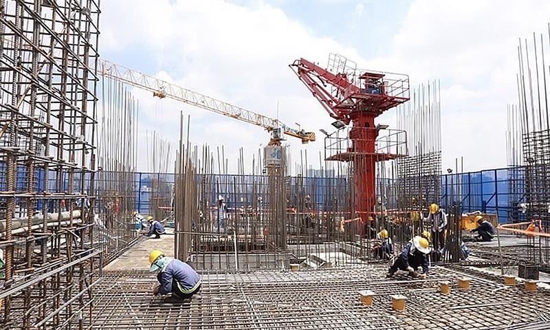 Over 72% of construction firms expect stable or better business in Q3