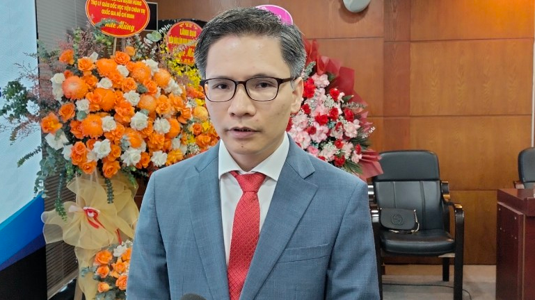TS. Nguyễn Xuân Trung, Viện trưởng Viện Nghiên cứu Nam Á, Tây Á và châu Phi.