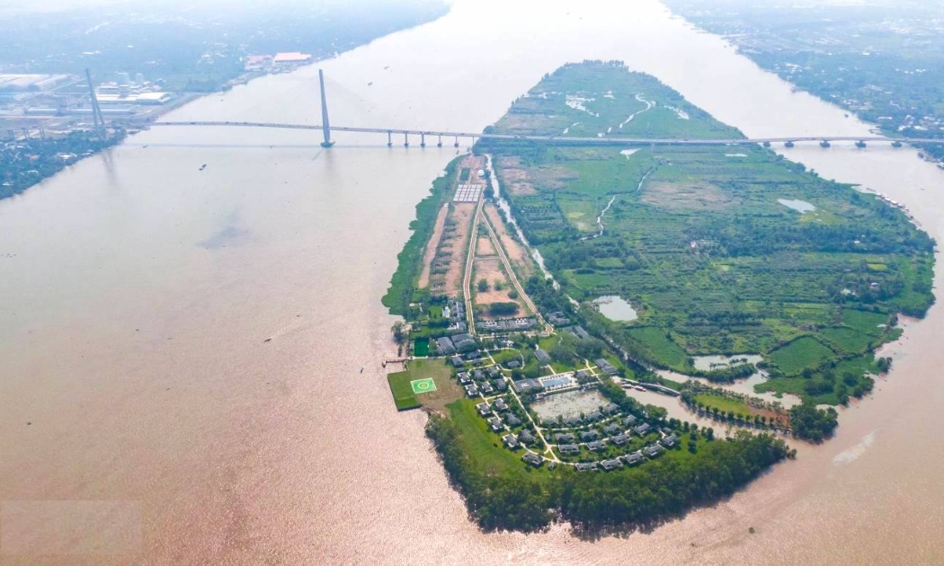 Cồn Ấu thuộc phường Hưng Phú, quận Cái Răng, TP. Cần Thơ.