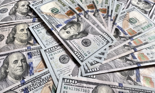 Vụ lừa đảo 140 tỷ đồng: Rủi ro khi giao dịch USD 