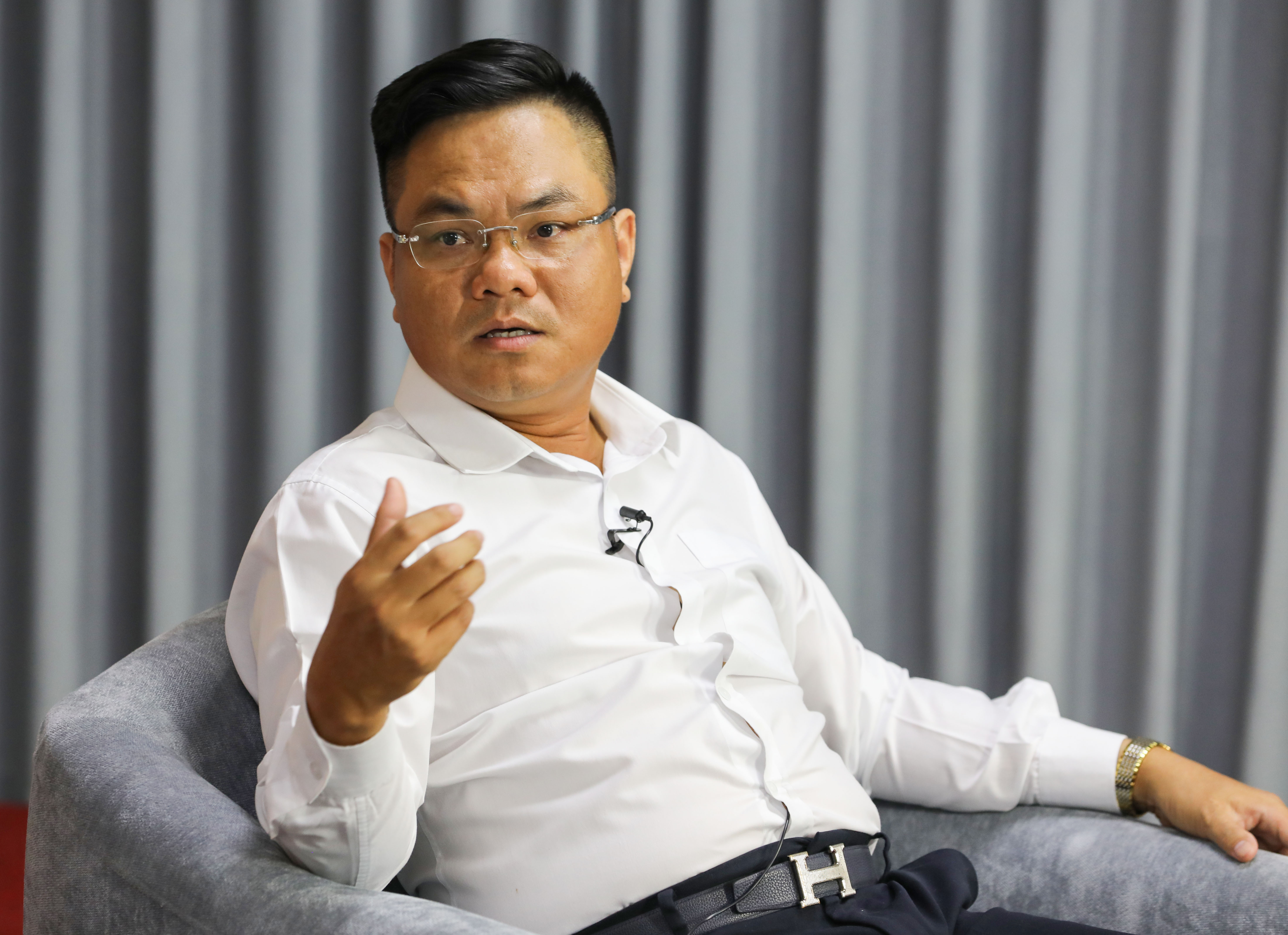 Luật sư Nguyễn Thanh H&agrave;, Chủ tịch C&ocirc;ng ty Luật SBLAW ph&aacute;t biểu tại tọa đ&agrave;m&nbsp;