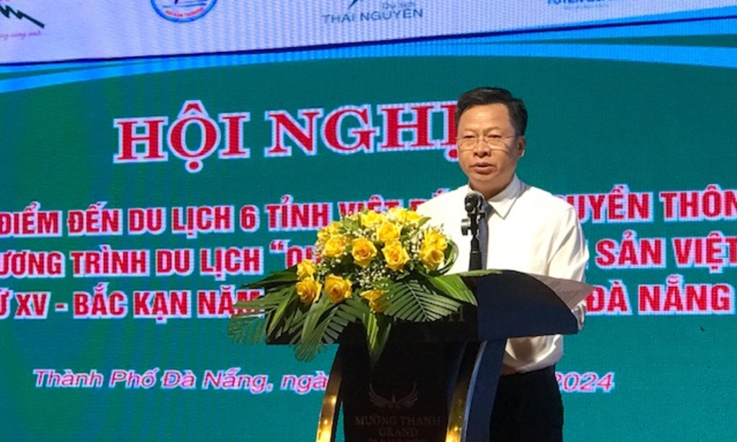 Phó Chủ tịch UBND tỉnh Bắc Kạn Phạm Duy Hưng phát biểu tại Hội nghị. Ảnh Ngô Anh Văn