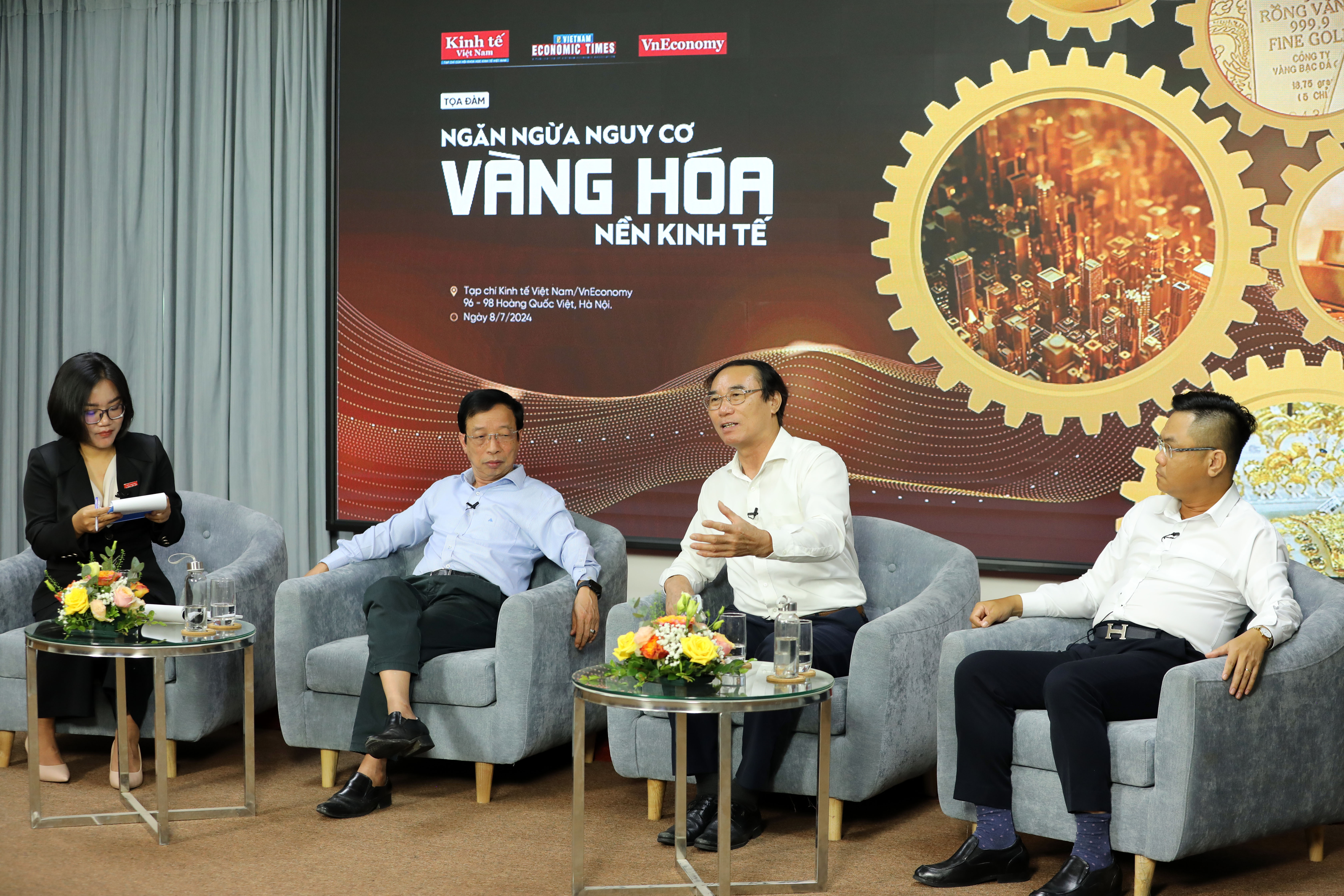 C&aacute;c diễn giả tham gia tọa đ&agrave;m 