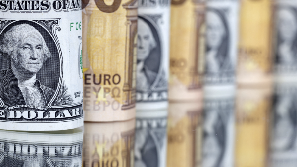 Thế giới ôm “bom” nợ công 91 nghìn tỷ USD