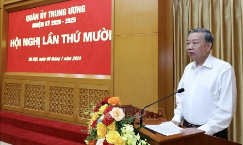 Chủ tịch nước Tô Lâm và Thủ tướng Phạm Minh Chính dự Hội nghị Quân ủy Trung ương lần thứ 10