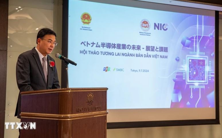 Vietnamese Ambassador to Japan Pham Quang Hieu speaks at the event (Photo: VNA)