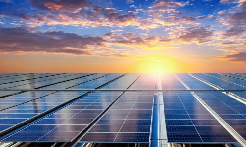 Khẩn trương hoàn thiện cơ chế khuyến khích phát triển điện mặt trời mái nhà tự sản tự tiêu