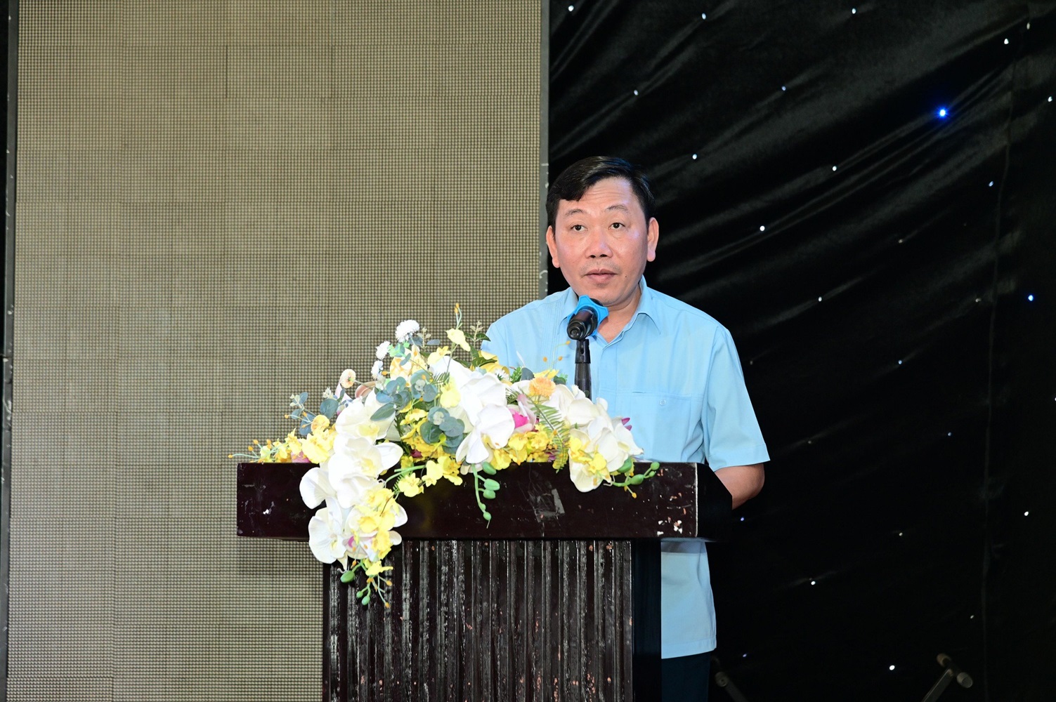 Ông Nguyễn Đỗ Anh Tuấn: 