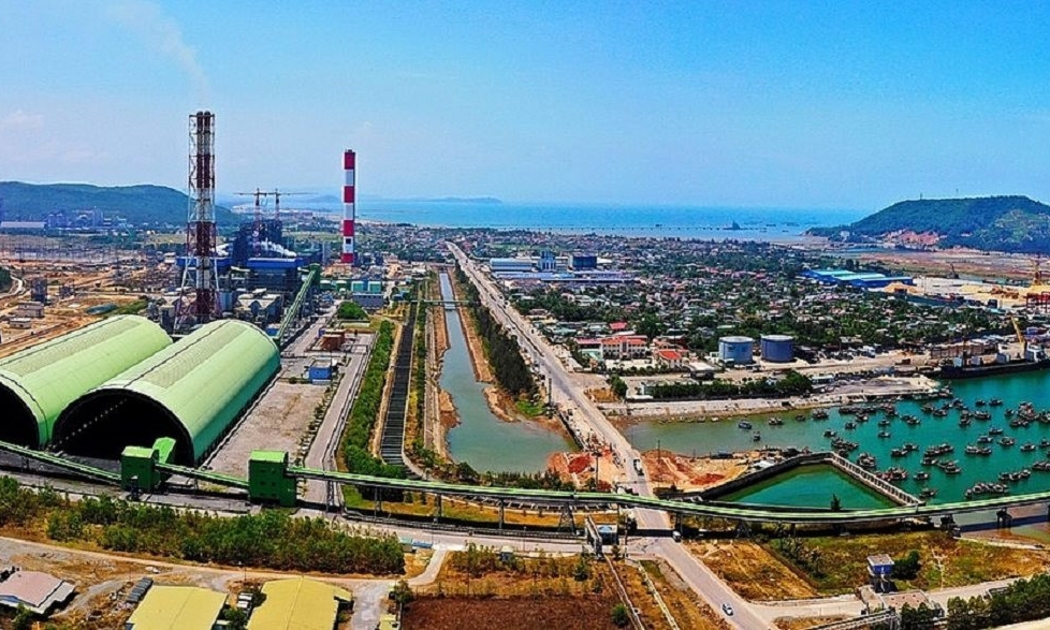 Một góc Khu kinh tế Nghi Sơn 
