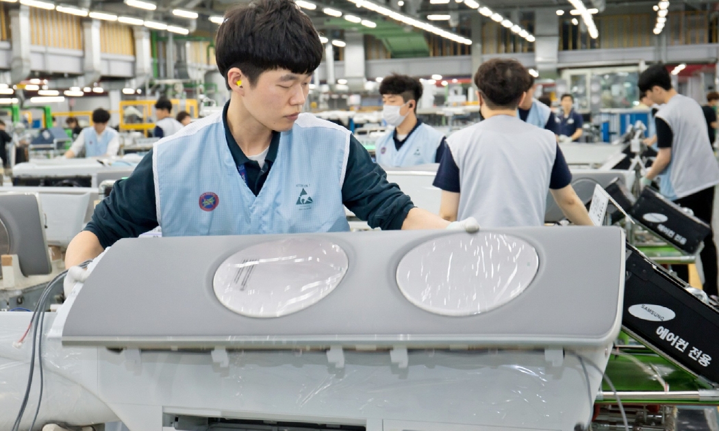 Người lao động bất mãn với cách lãnh đạo của Samsung.