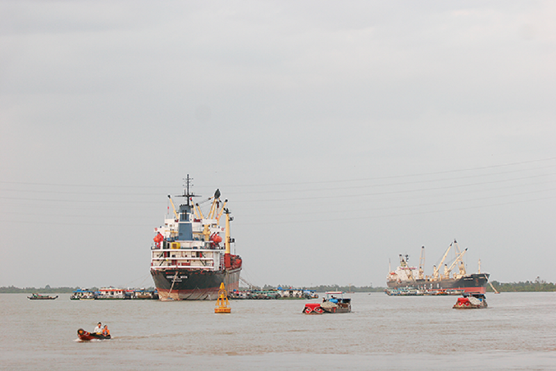 Exports to Canada total $2.5 bln in 5M 