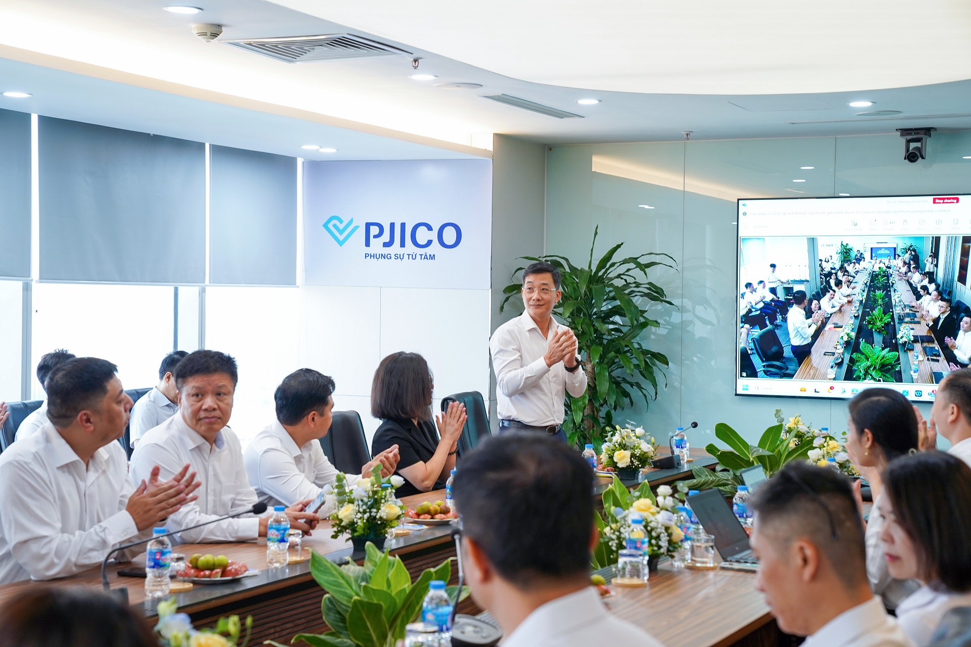 Chủ tịch Hội đồng quản trị PJICO, ông Phạm Thanh Hải, nhấn mạnh thành công của chuyển đổi số phải nằm trong tư duy số hóa, trong cách tiếp cận và giải quyết công việc hàng ngày của mỗi cán bộ, nhân viên