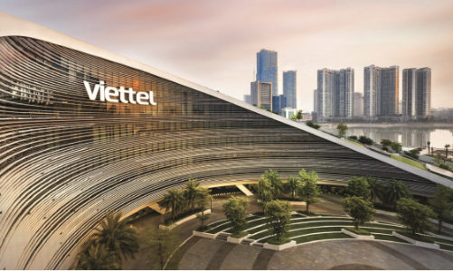Viettel lãi gần 2 tỷ đô năm 2023, doanh thu từ nước ngoài tăng trưởng hơn 20%