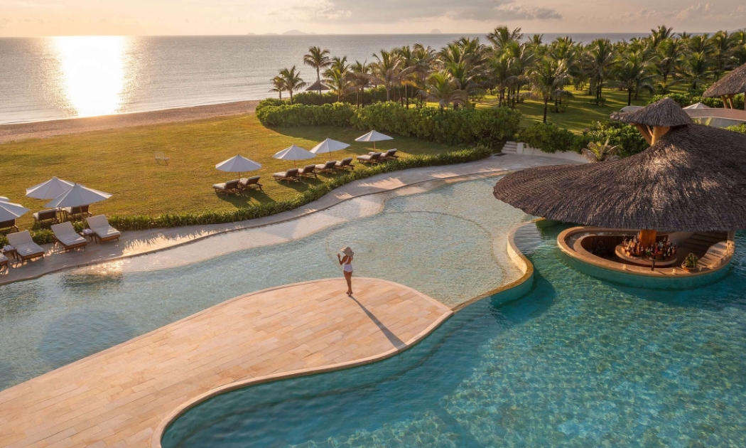 Khu nghỉ dưỡng Ana Mandara Cam Ranh lần thứ 2 liên tiếp được xướng tên tại giải thưởng Travel + Leisure Luxury Awards Asia Pacific.