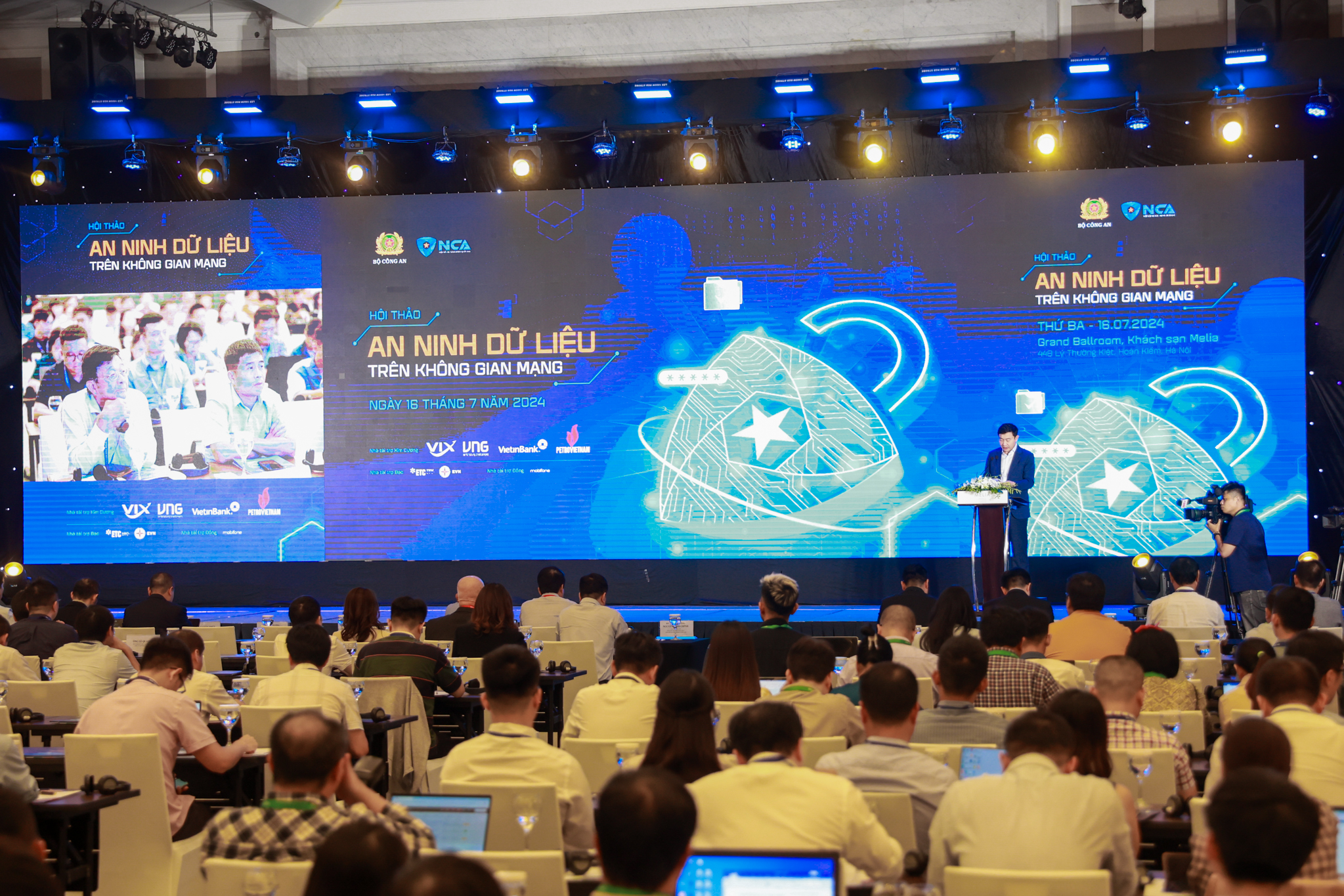 Toàn cảnh hội thảo“An ninh dữ liệu trên không gian mạng”