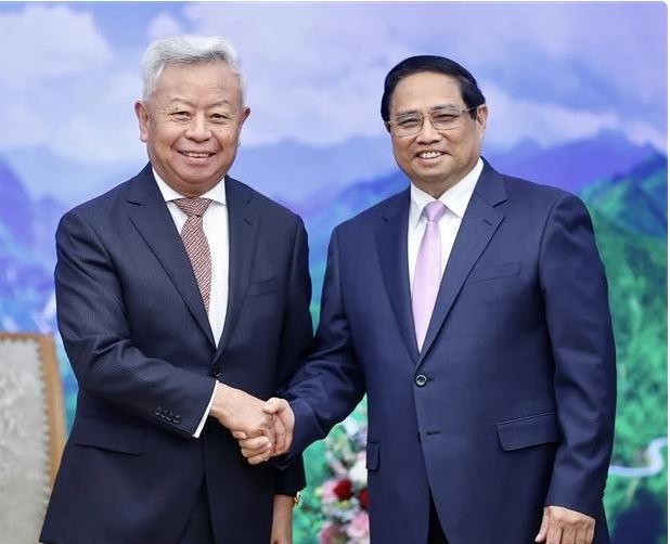 AIIB commits $5 bln to support Vietnam