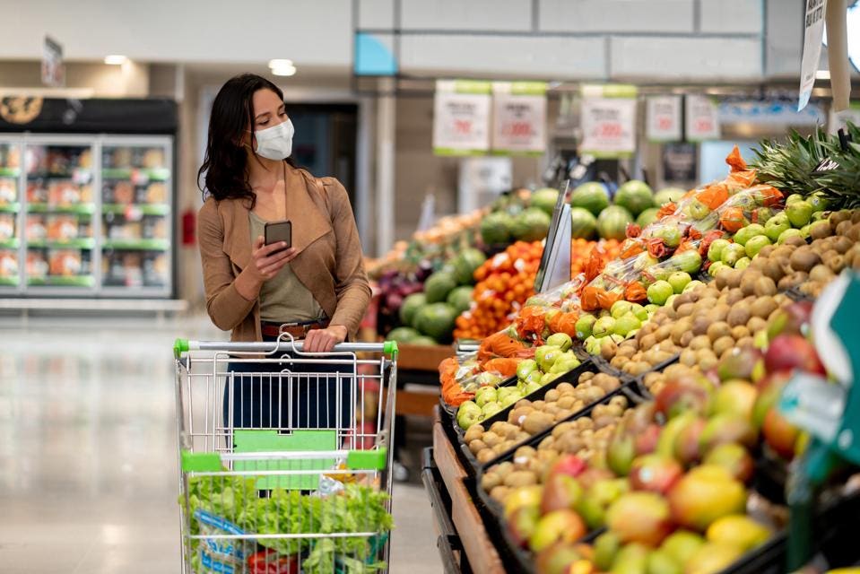 Lạm phát đã được kiểm soát và ngày càng có nhiều dấu hiệu cho thấy người tiêu dùng cuối cùng cũng bắt đầu chi tiêu hạn chế hơn.