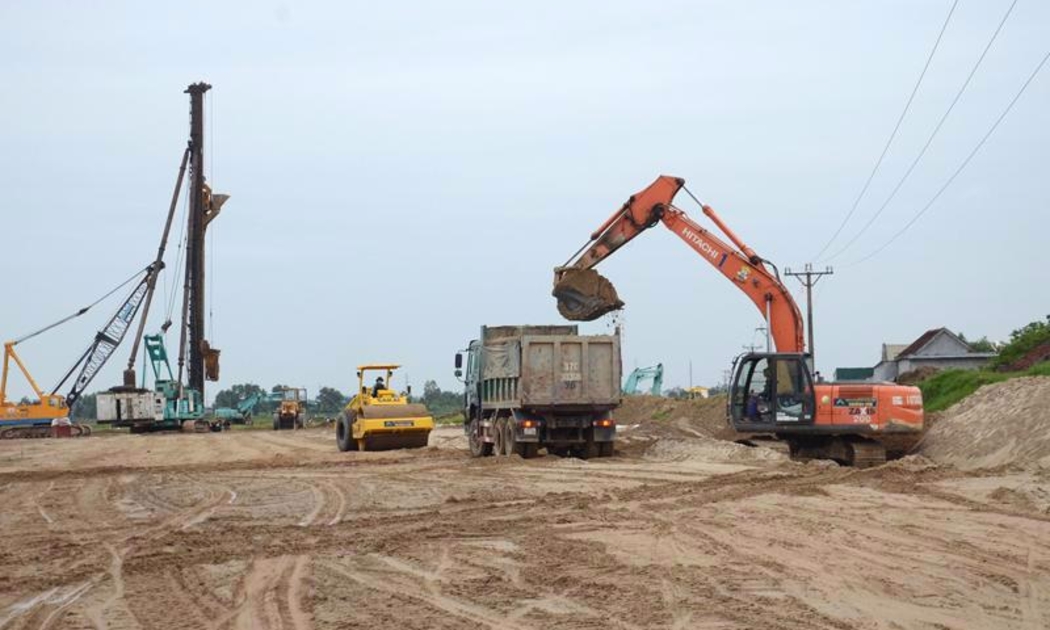 Các địa phương triển khai áp dụng cơ chế đặc thù theo quy định để rút ngắn thời gian cấp phép khai thác mỏ cát.
